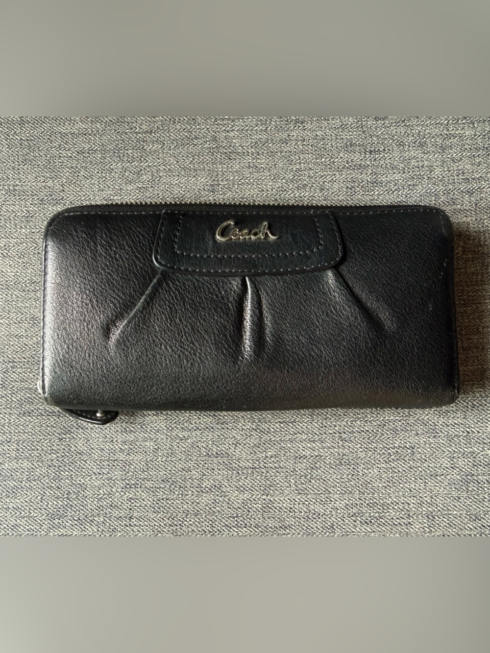 Coach Black Leather Zip-Around Continental Wallet